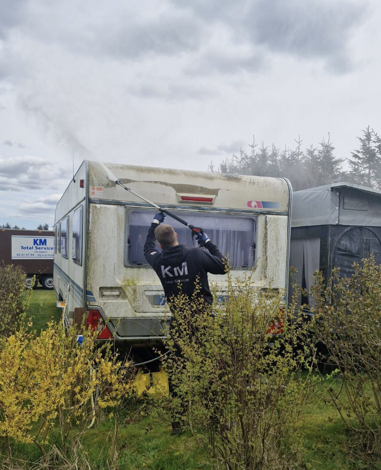 Rens af campingvogne - billede 3